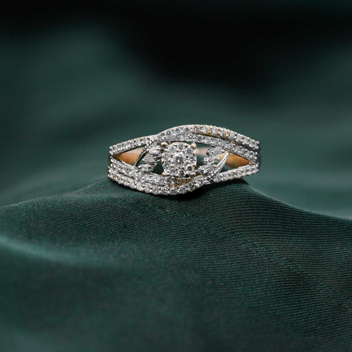 Diamond & Gold Ring
