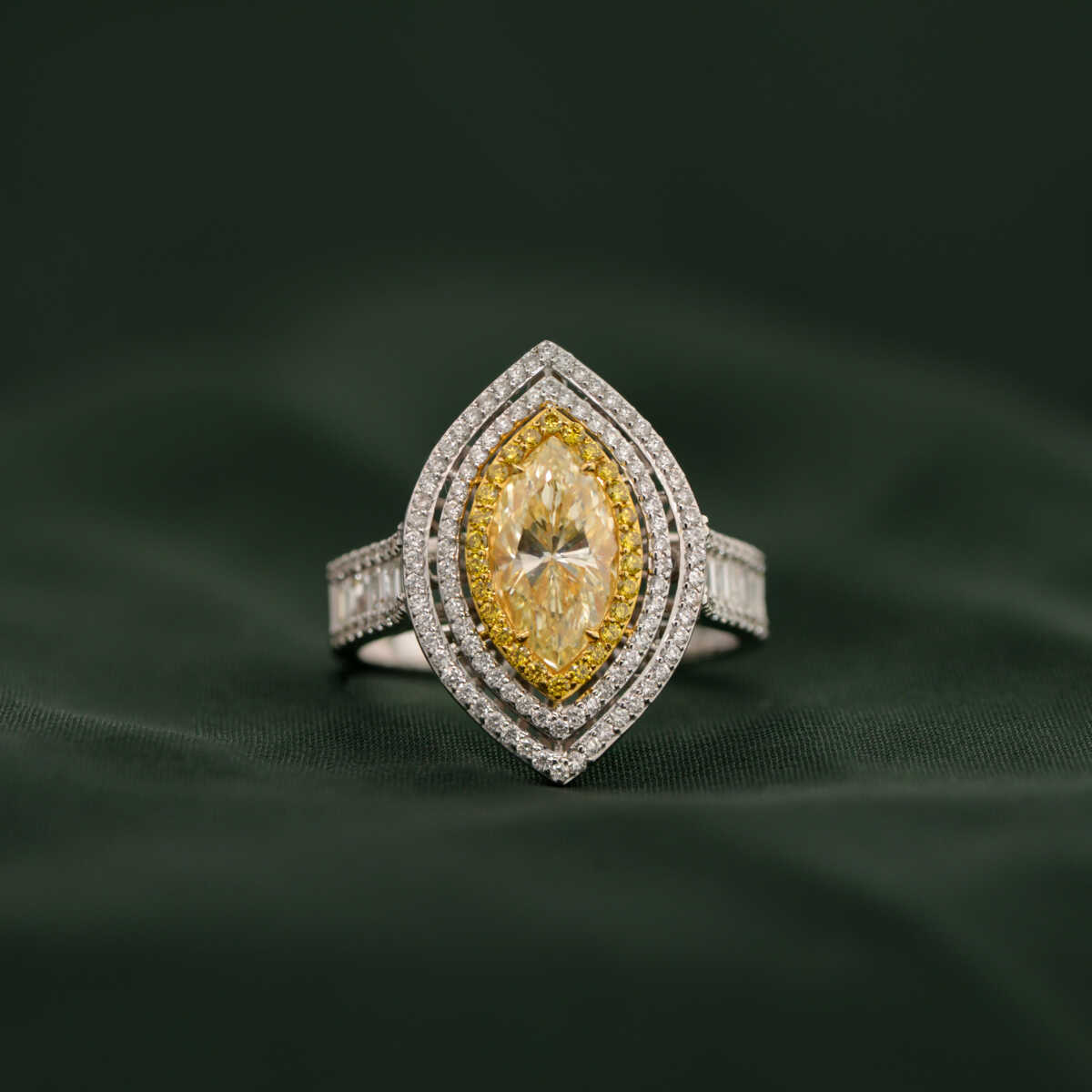 y-z diamond ring